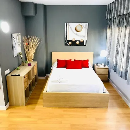 Resitur Luxury 113 * Seville